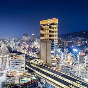 レムプラス神戸三宮 4* 神戸市